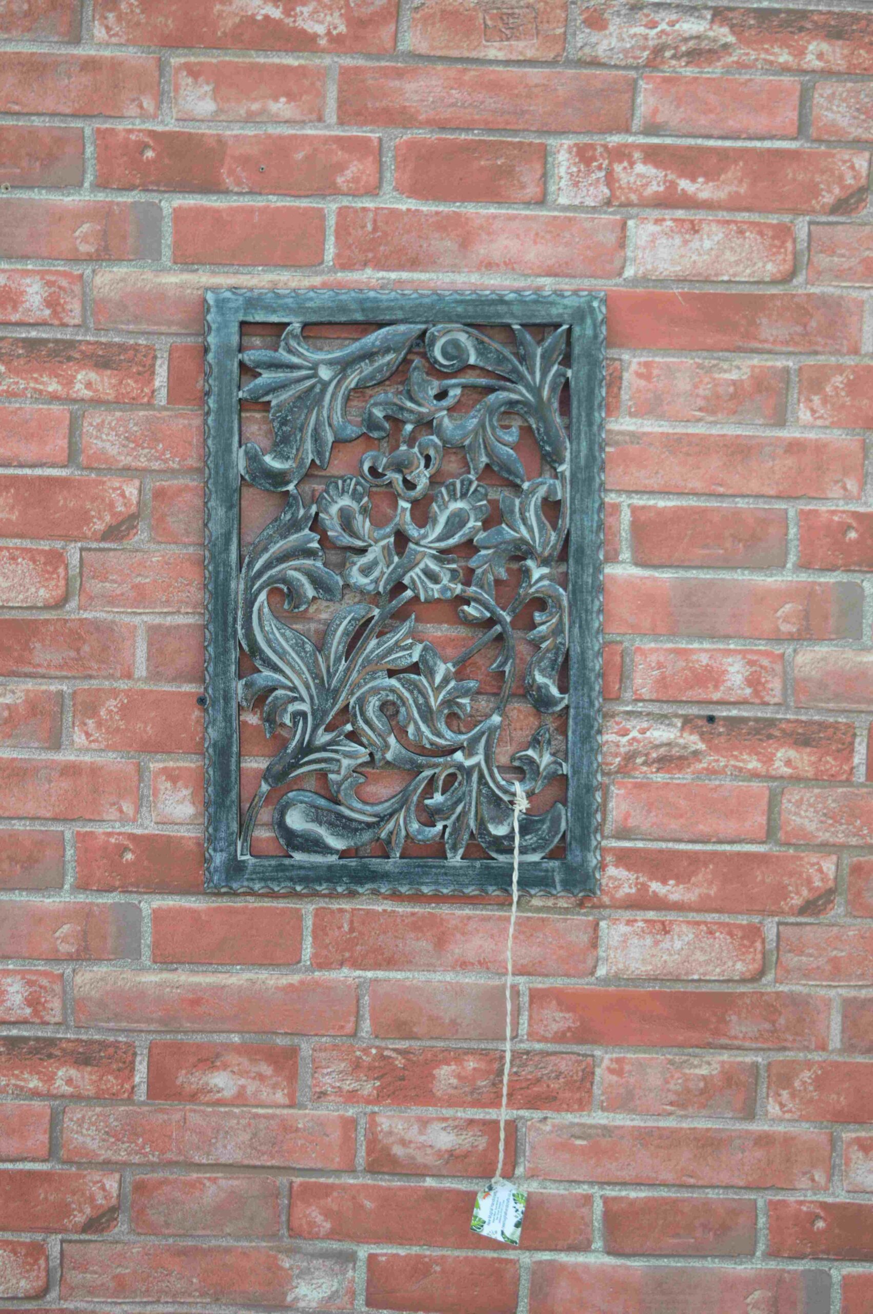 Handcrafted Wooden Wall Panel With Floral & Leaf Design