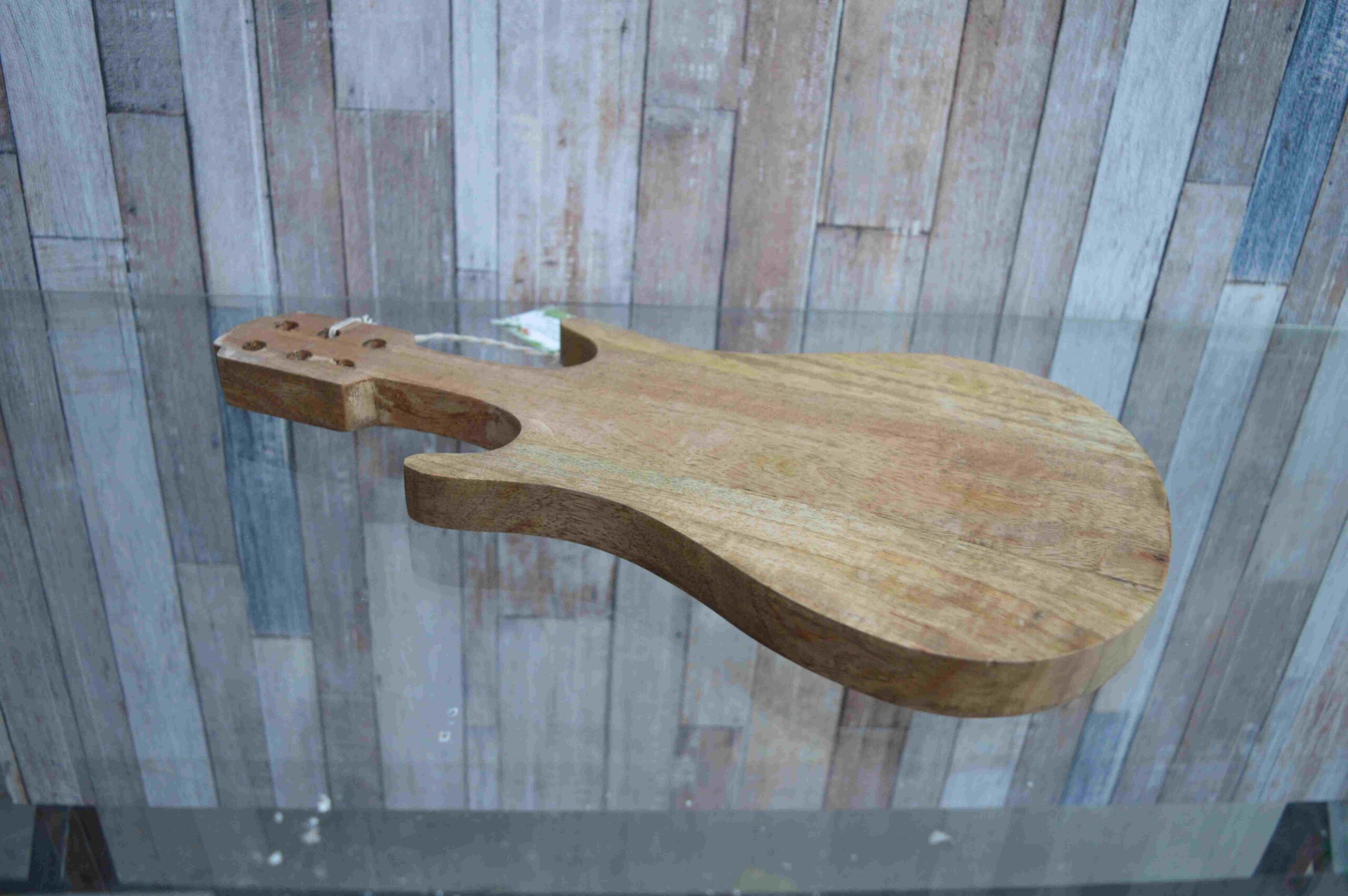 Wooden Guitar Shape Chopping Board with Handle MHCPB05